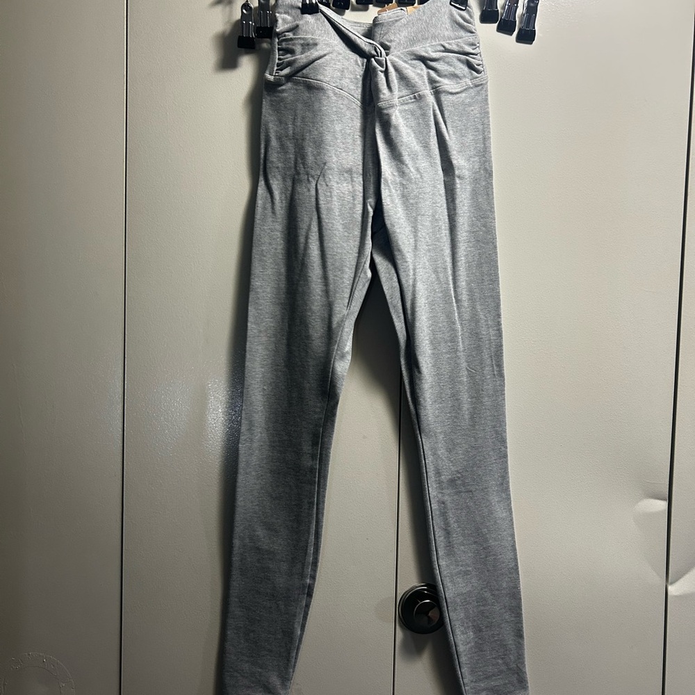 PINK Victoria's Secret Gray Full-Length Leggings